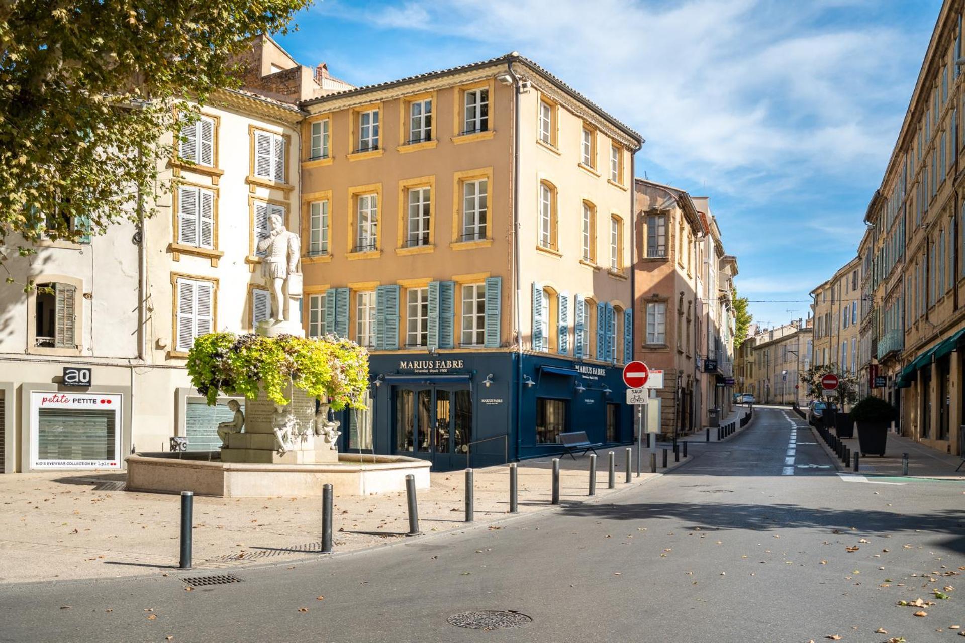 La Reserve De Salon De Provence Luaran gambar